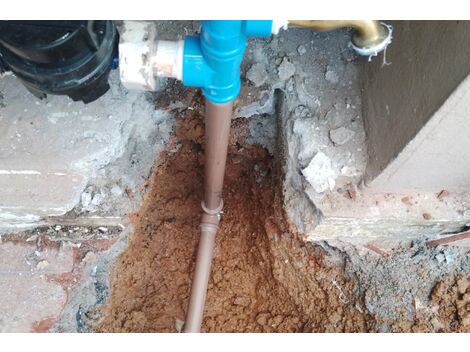 Serviços Hidráulicos na Água Fria